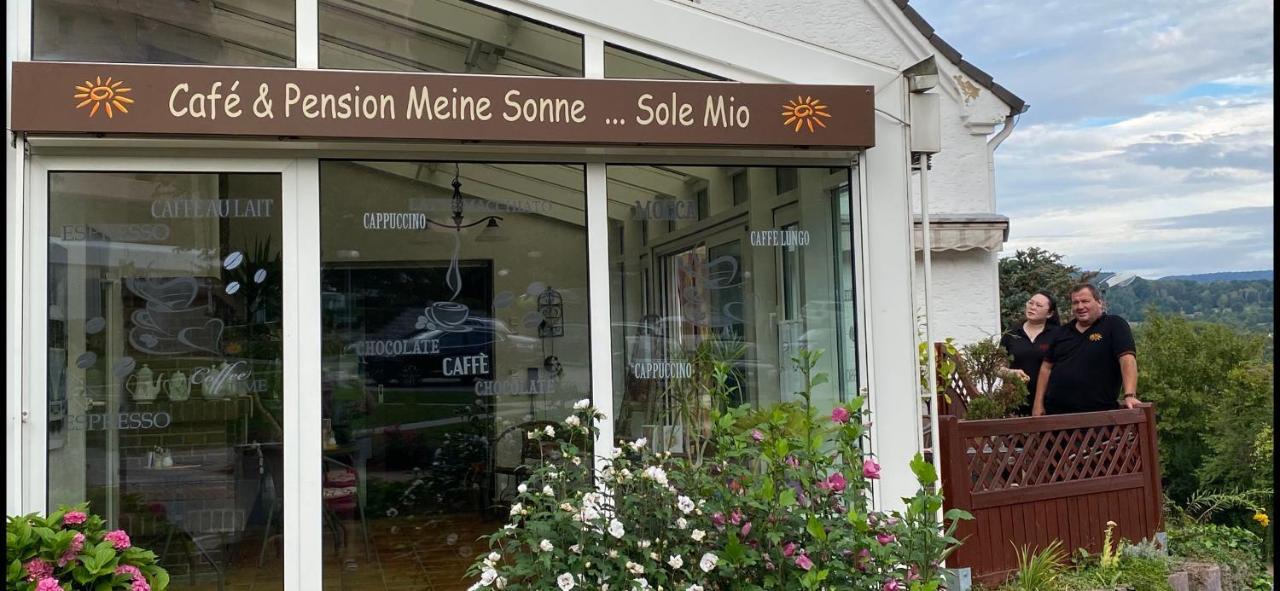 Pension & Cafe Meine Sonne Sole Mio バート・ゾーデン・アレンドルフ エクステリア 写真
